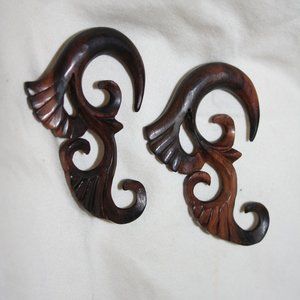 Wooden Plugs